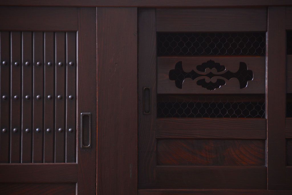 アンティーク家具　古民具・骨董　脚付き!六尺水屋箪笥サイドボード(2)