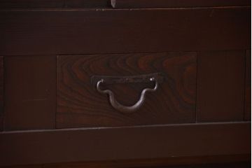 アンティーク家具　古民具・骨董　脚付き!六尺水屋箪笥サイドボード(2)