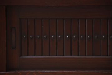 アンティーク家具　古民具・骨董　六尺　明治期　和モダンスタイル!上品な水屋箪笥ローボード(テレビ台、キャビネット、収納棚)