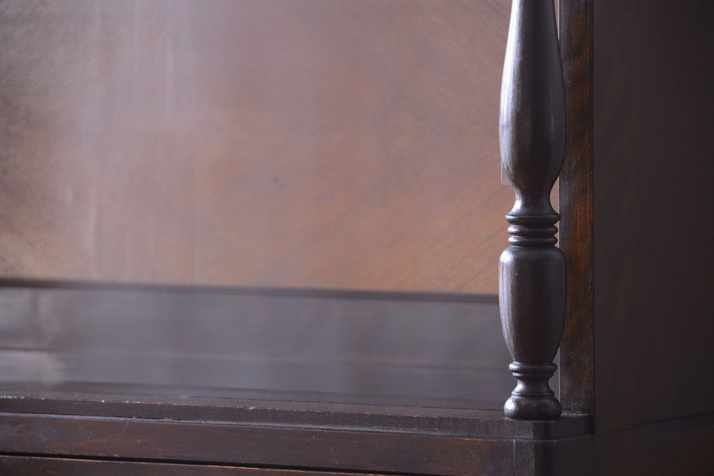 レトロ家具　和製アンティーク　モールガラス入り!大ぶりなレトロ本箱(ブックケース)