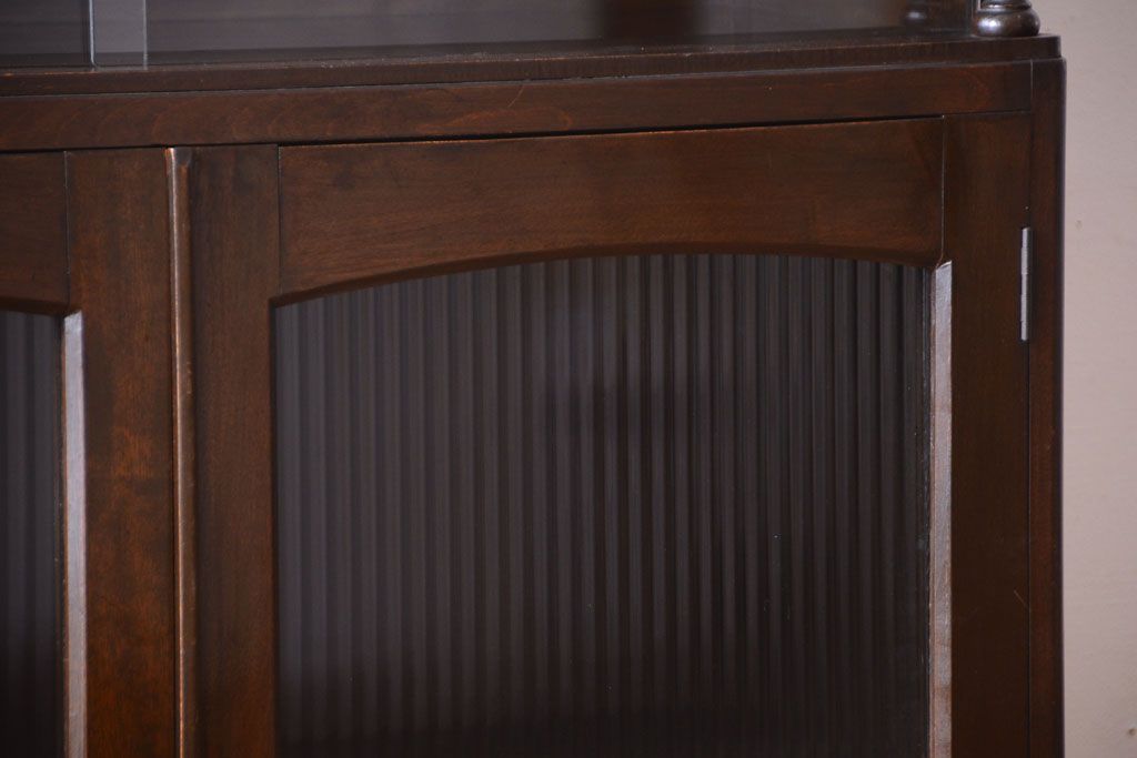 レトロ家具　和製アンティーク　モールガラス入り!大ぶりなレトロ本箱(ブックケース)