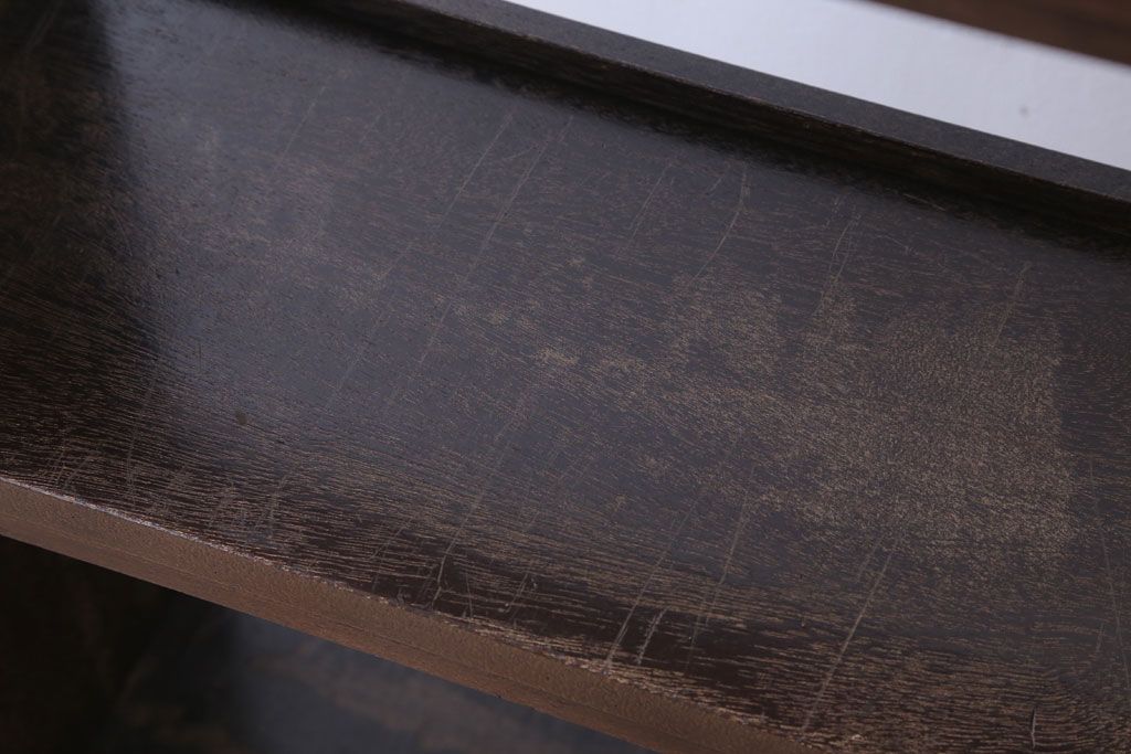 アンティーク家具　和製アンティーク　小振りでシンプルな古い木製の本棚