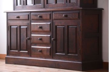 中古　北海道民芸家具　大きな食器棚(カップボード・キャビネット)