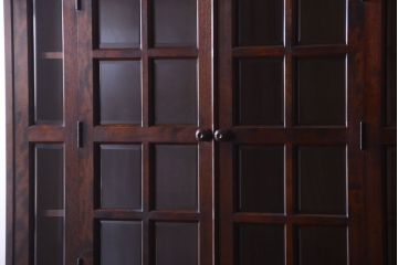 中古　北海道民芸家具　大きな食器棚(カップボード・キャビネット)