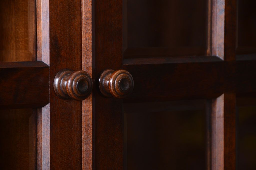 中古　北海道民芸家具　大きな食器棚(カップボード・キャビネット)