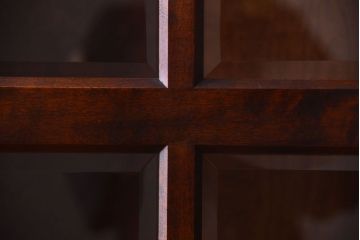 中古　北海道民芸家具　大きな食器棚(カップボード・キャビネット)