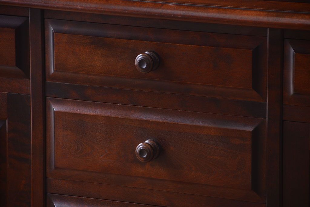 中古　北海道民芸家具　大きな食器棚(カップボード・キャビネット)