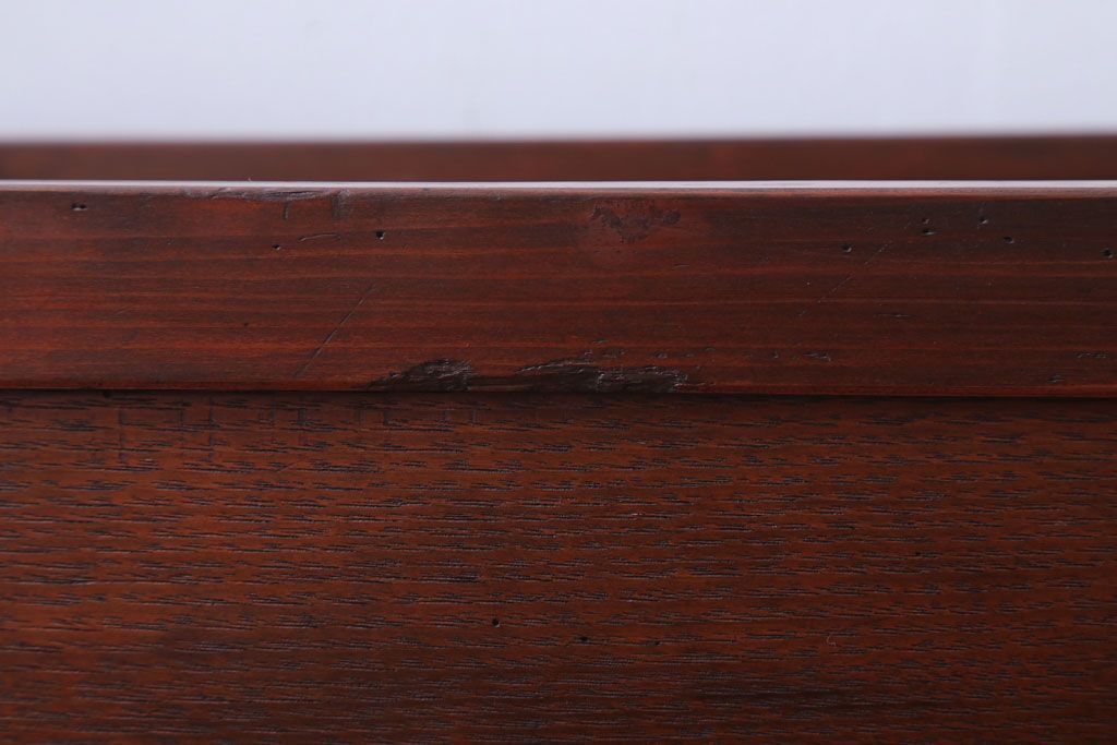 レトロ家具　昭和レトロ　古い木製の大型陳列台(陳列棚・飾り棚・飾り台)