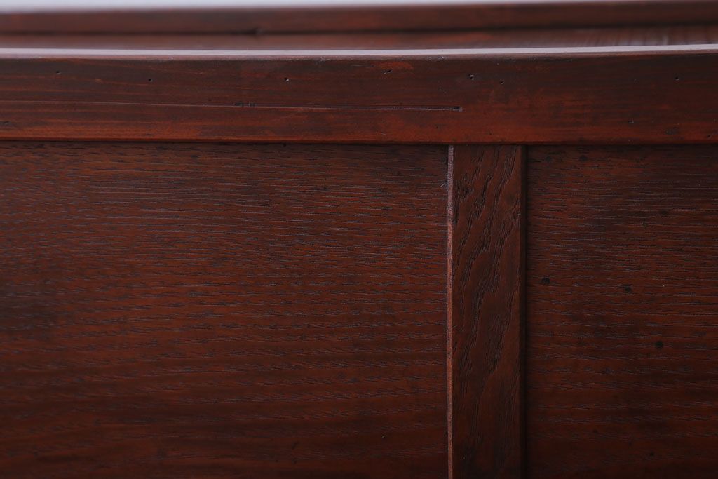 レトロ家具　昭和レトロ　古い木製の大型陳列台(陳列棚・飾り棚・飾り台)