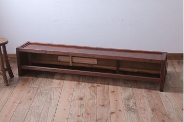 レトロ家具　昭和レトロ　古い木製の大型陳列台(陳列棚・飾り棚・飾り台)