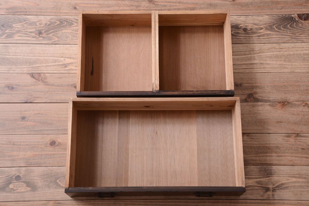 アンティーク家具　大正ロマン　色ガラス入り!変わり型本箱(ブックケース)