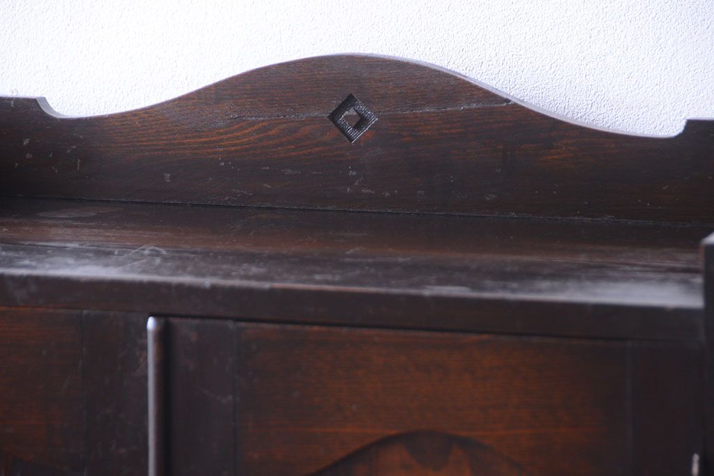 アンティーク家具　大正ロマン　色ガラス入り!変わり型本箱(ブックケース)