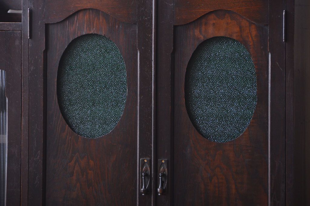 アンティーク家具　大正ロマン　色ガラス入り!変わり型本箱(ブックケース)