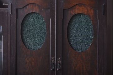 アンティーク家具　大正ロマン　色ガラス入り!変わり型本箱(ブックケース)