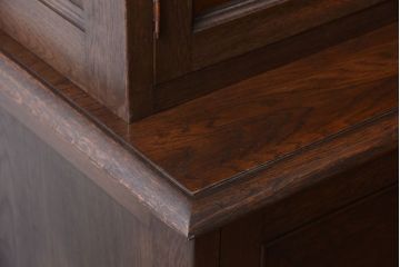 ビンテージ　神戸家具　優雅な重ねキャビネット(食器棚・収納棚)