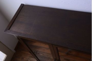ビンテージ　神戸家具　優雅な重ねキャビネット(食器棚・収納棚)