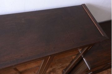 ビンテージ　神戸家具　優雅な重ねキャビネット(食器棚・収納棚)