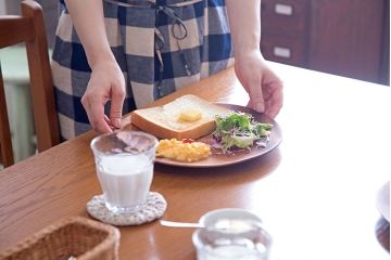 レトロ家具　昭和レトロ　ナラ材天板のアンティークダイニングテーブル