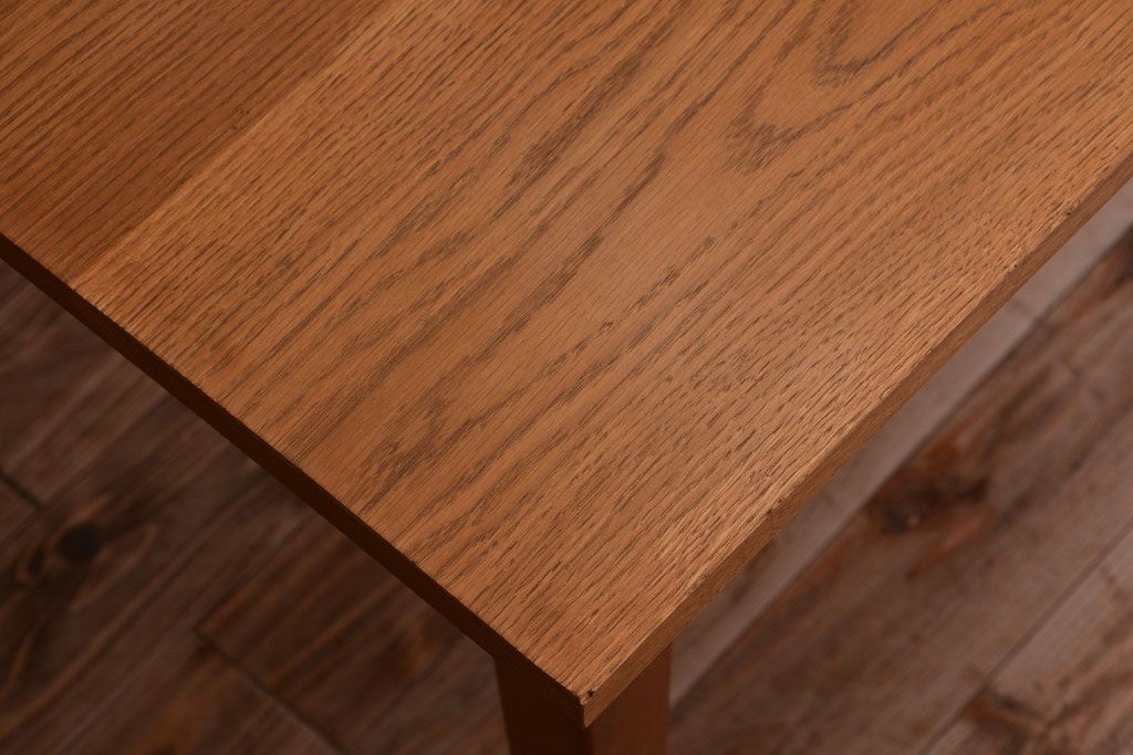 レトロ家具　昭和レトロ　ナラ材天板のアンティークダイニングテーブル