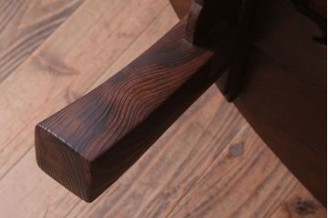 アンティーク家具　和製アンティーク　特大サイズ!黒柿ちぎり入りの高級杉材製丸ちゃぶ台