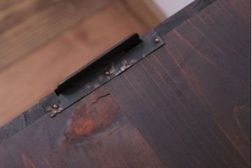 アンティーク家具　和製アンティーク　シンプルな古い木製の箪笥ローボード(衣装箪笥)