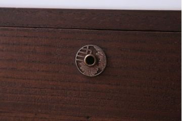 アンティーク家具　和製アンティーク　シンプルな古い木製の箪笥ローボード(衣装箪笥)