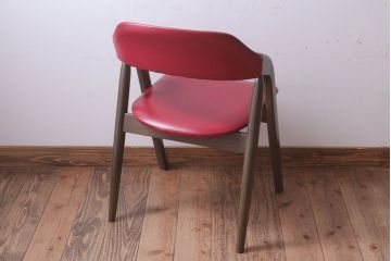 ヴィンテージ家具　ビンテージ　古い木のレトロなチェア(椅子)