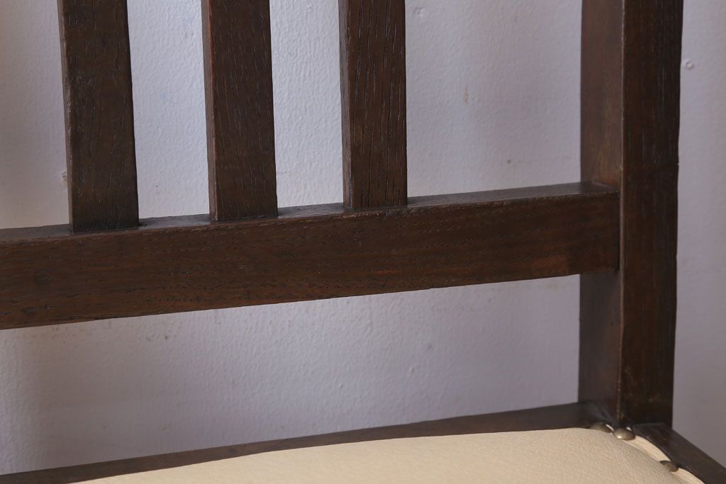 レトロ家具　和製アンティーク　本革座面のレトロなチェア(椅子)