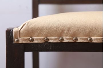 レトロ家具　和製アンティーク　本革座面のレトロなチェア(椅子)