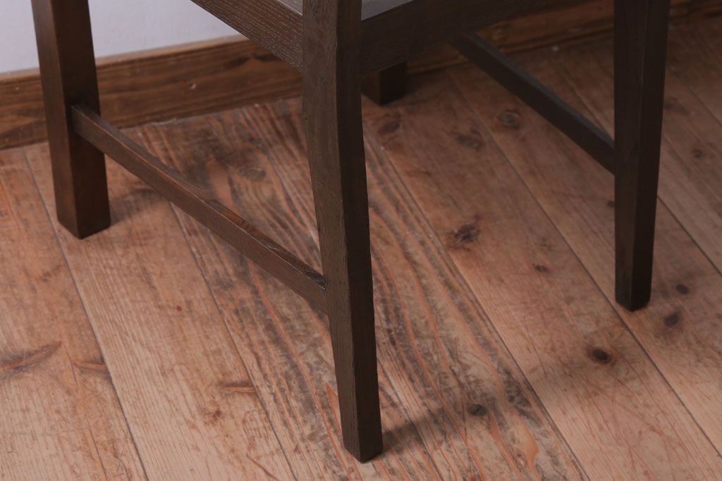 レトロ家具　和製アンティーク　本革座面のレトロなチェア(椅子)