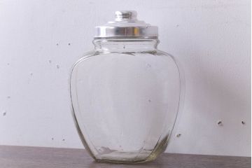 アンティーク雑貨　昭和レトロ　蓋付き!アンティークのガラス瓶(ビン)(1)