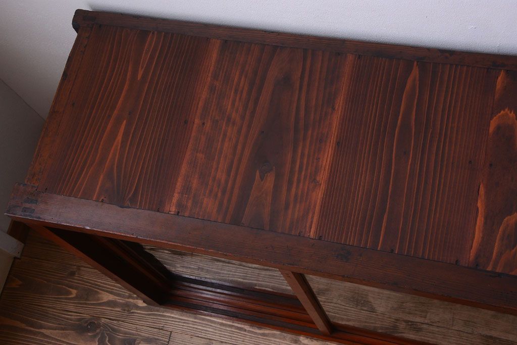 アンティーク家具　和製アンティーク　大正　4枚引き戸の檜材製重ね収納棚(戸棚)