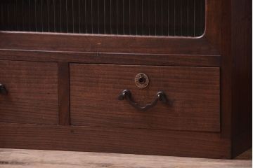 アンティーク家具　和製アンティーク　モールガラス入り!古い木の衣装箪笥ローボード