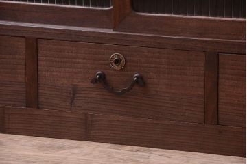 アンティーク家具　和製アンティーク　モールガラス入り!古い木の衣装箪笥ローボード