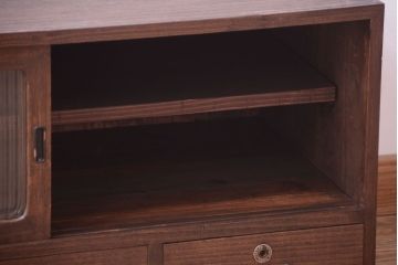 アンティーク家具　和製アンティーク　モールガラス入り!古い木の衣装箪笥ローボード