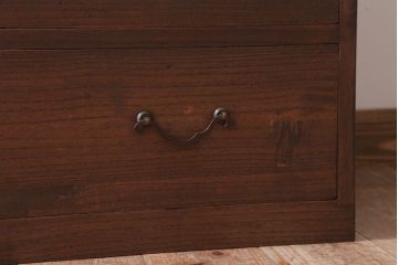 アンティーク家具　和製アンティーク　シンプルな古い木製の箪笥ローボード(衣装箪笥)(2)