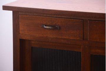 アンティーク家具　和製アンティーク　古い木の銀モールガラス戸カウンターテーブル