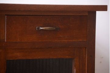 アンティーク家具　和製アンティーク　古い木の銀モールガラス戸カウンターテーブル