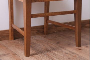 レトロ家具　和製アンティーク　ナラ材製のレトロなシンプルチェア