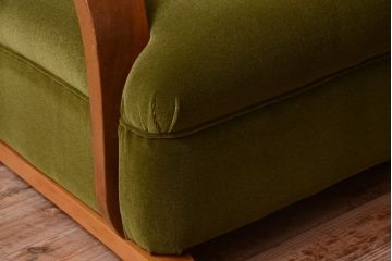 レトロ家具　和製アンティーク　大振りでレトロな3人掛けアームソファ