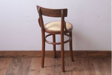 レトロ家具　アンティーク　本革座面のレトロなベントウッドチェア(椅子)