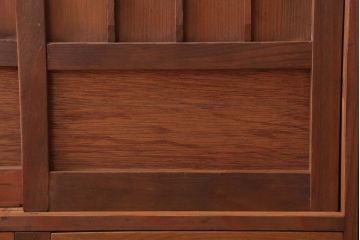 レトロ家具　昭和レトロ　古い木製の収納棚(下駄箱)