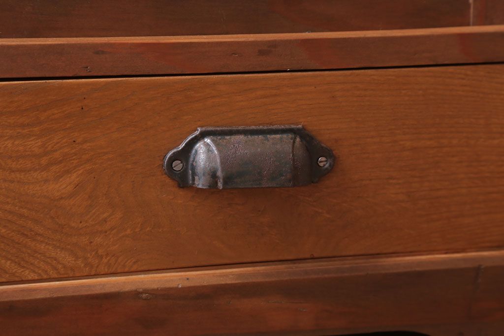 レトロ家具　昭和レトロ　古い木製の収納棚(下駄箱)