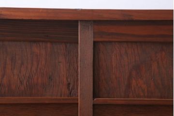 レトロ家具　昭和レトロ　古い木製の収納棚(下駄箱)(2)