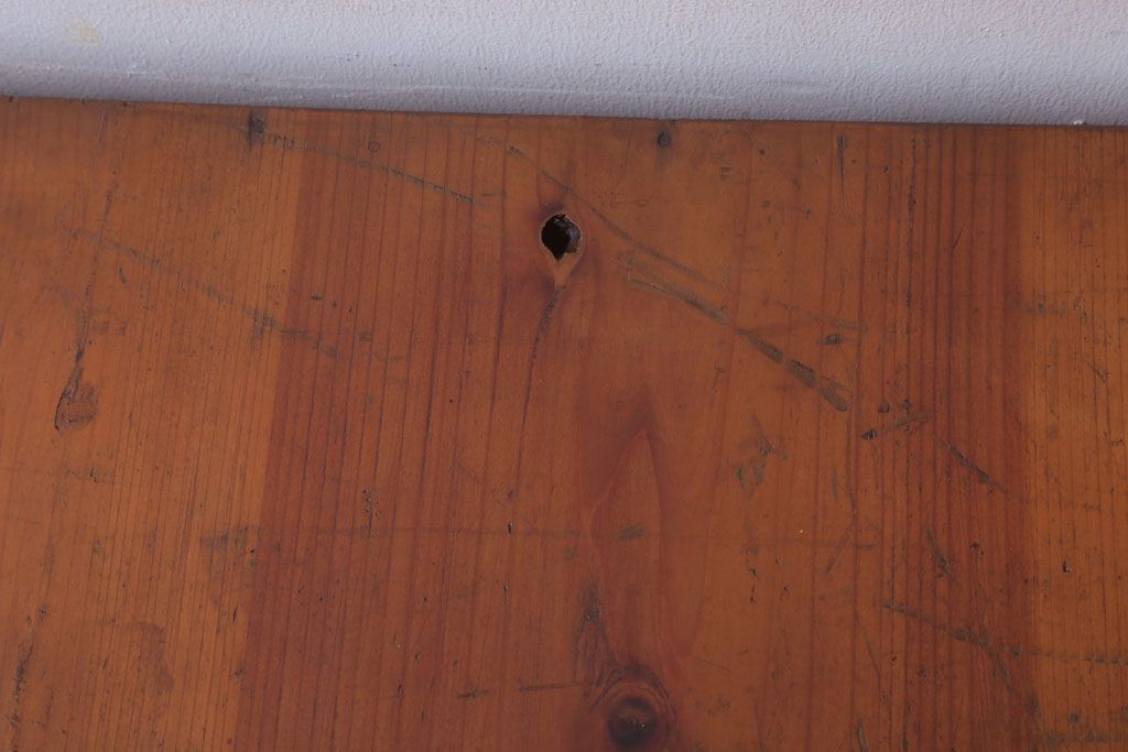 アンティーク家具　和製アンティーク　小ぶりな前面檜材収納棚