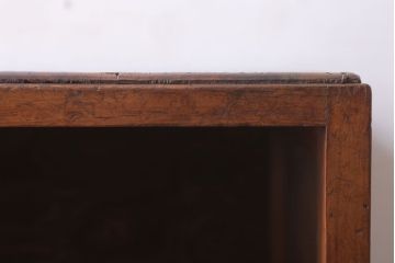 アンティーク家具　和製アンティーク　小ぶりな前面檜材収納棚