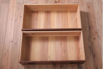 アンティーク家具　和製アンティーク　関西系!前面栓材の上品なハーモニカ付き衣装箪笥