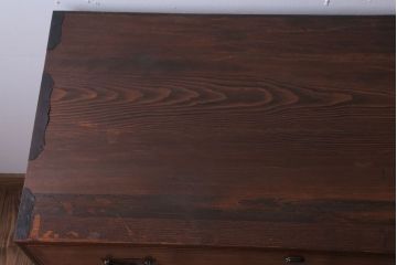 アンティーク家具　和製アンティーク　関西系!前面栓材の上品なハーモニカ付き衣装箪笥