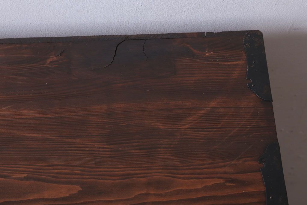 アンティーク家具　和製アンティーク　関西系!前面栓材の上品なハーモニカ付き衣装箪笥