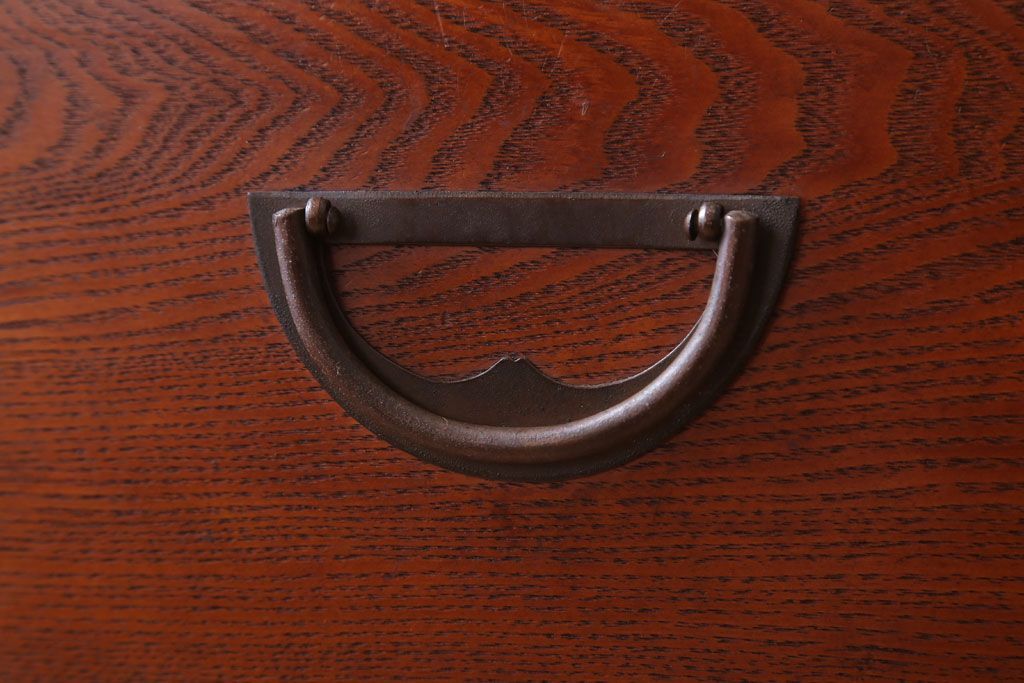 アンティーク家具　和製アンティーク　関西系!前面栓材の上品なハーモニカ付き衣装箪笥